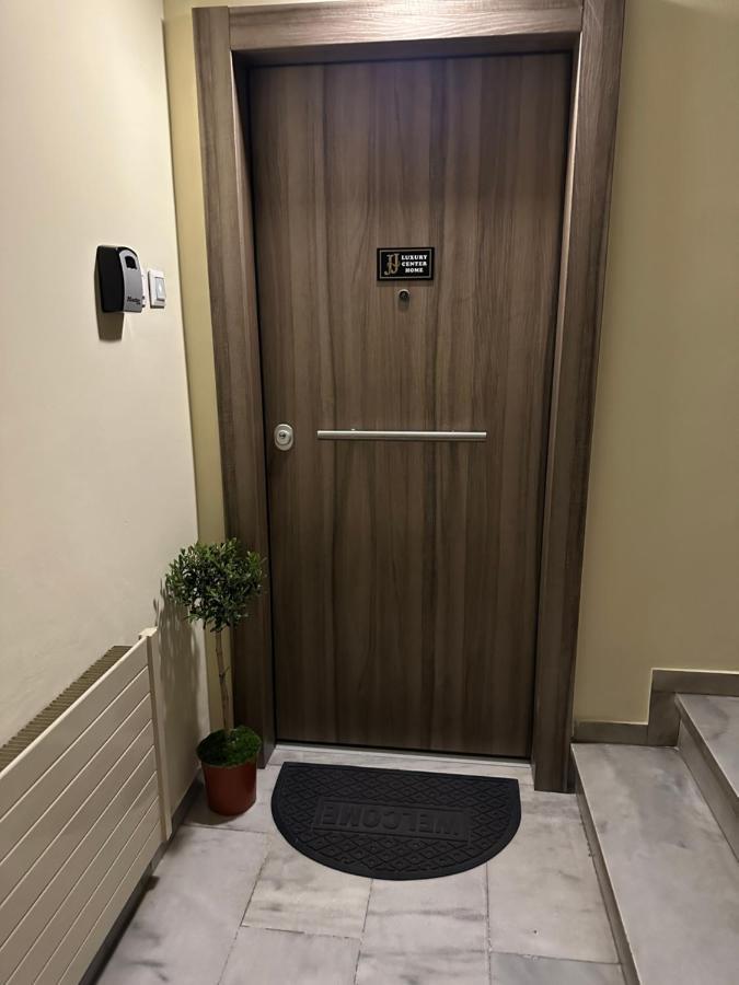 Jj Volos Luxury Center Home Экстерьер фото